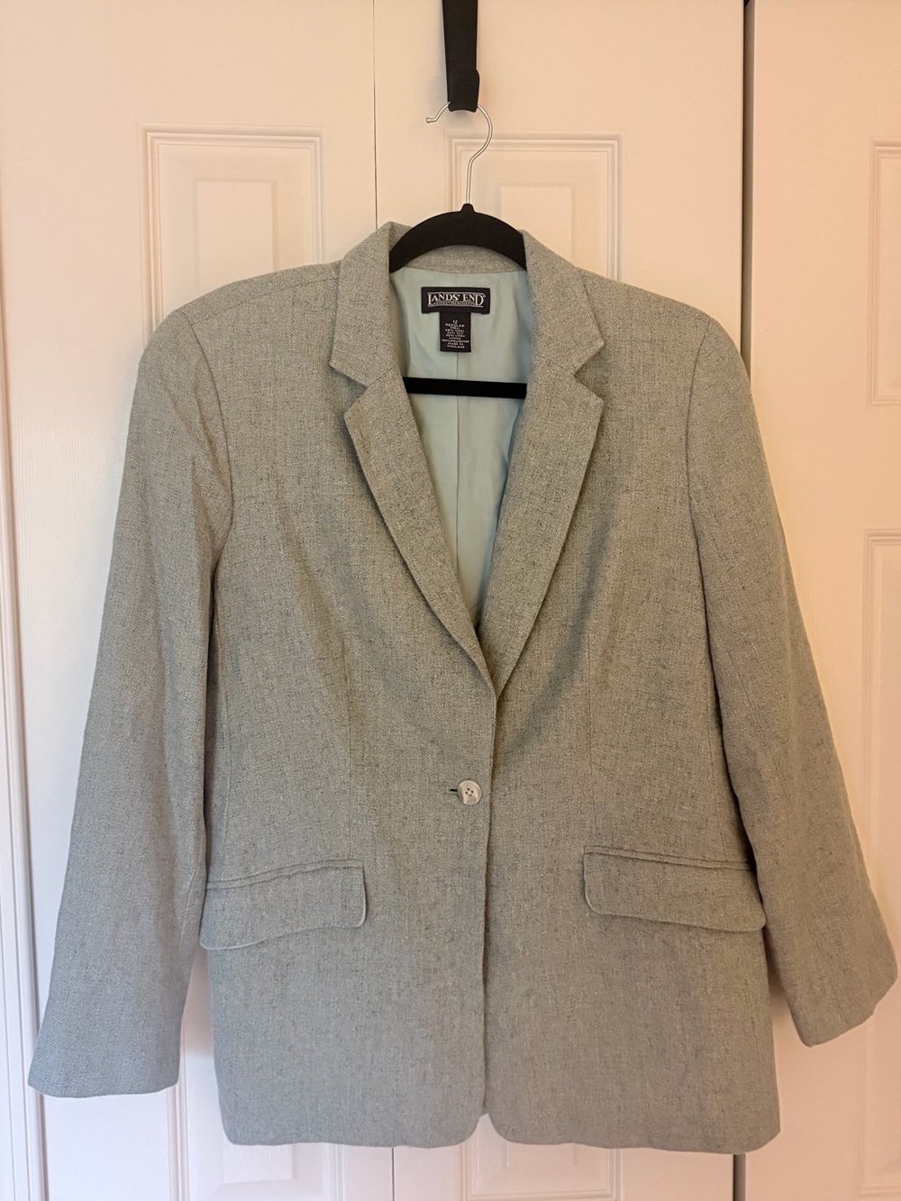 Lands' End Women's wool and Silk blend Light Green Single-Button Blazer